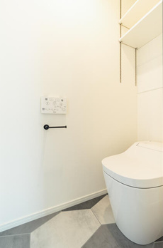 Ｂ　ＣＩＴＹ　ＡＲＴ　ＲＥＳＩＤＥＮＣＥ　ＫＩＴＡＺＡＷＡ 