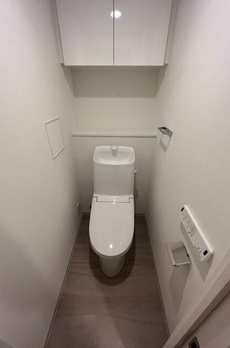 ＴＨＥ　ＲＯＯＭ 