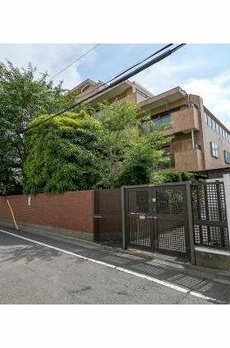 市ヶ谷若宮町ローヤルコーポ 