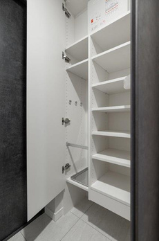 プライムガーデン上野御徒町 