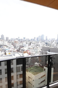 Ｒｅｖｅ　Ｃｉｔｙ　Ｓｅｎｄａｇａｙａ 