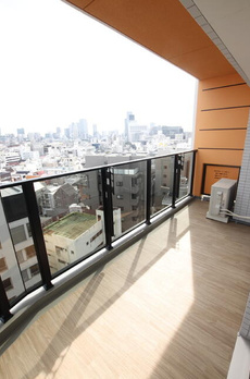 Ｒｅｖｅ　Ｃｉｔｙ　Ｓｅｎｄａｇａｙａ 