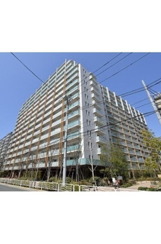 Ｂｒｉｌｌｉａ辰巳　ＣＡＮＡＬ　ＴＥＲＲＡＣＥ 
