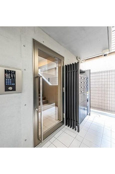 ウェルスクエアイズム西新宿 