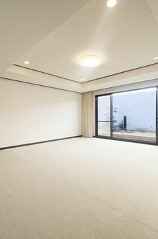 赤坂氷川町パーク・マンション 