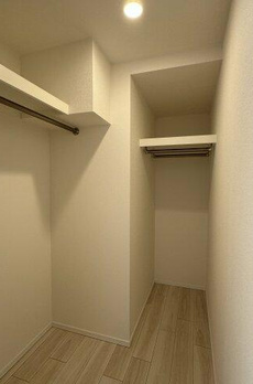 フロンティア新宿タワー 