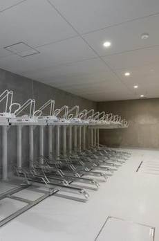 ＯＲＳＵＳ　三ノ輪 