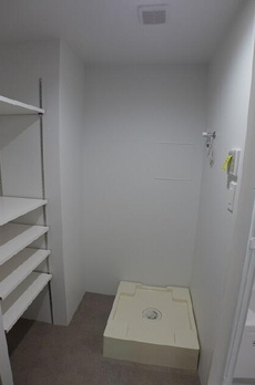 ＬＥＧＡＬＡＮＤ高円寺 
