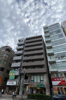ＮＥＯ　ＲＯＯＭＥＬＩＡ 
