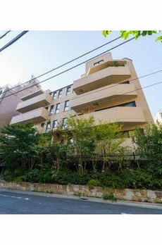 グランドメゾン表参道 