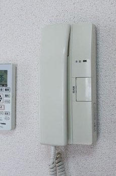 コロニァ・ハウス 