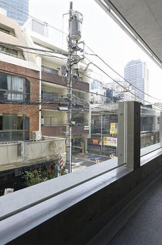 エスセナーリオ赤坂ＥＡＳＴ 