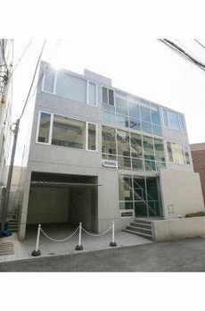 Ｋ　ＦＬＡＴ　ＴＡＫＡＮＡＷＡ 