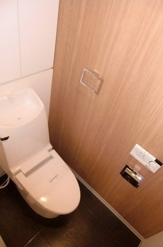 コンフォリア新川 