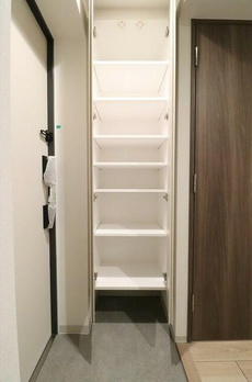 ウェルスクエア三軒茶屋Ⅳ 