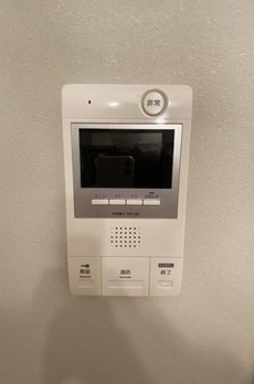 ＮＥＯ　ＲＯＯＭＥＬＩＡ 