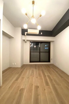 ＮＥＯ　ＲＯＯＭＥＬＩＡ 
