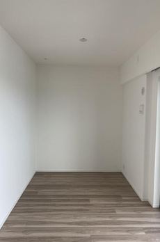 ＨＡＲＵＭＩ　ＦＬＡＧ　ＳＥＡ　ＶＩＬＬＡＧＥ　Ｅ棟 