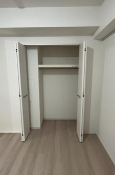 ＴＨＥ　ＲＯＯＭ 