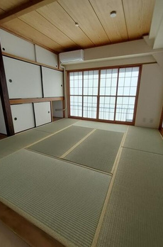 ニア神楽坂 