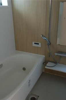 グランド中野本町２丁目戸建 