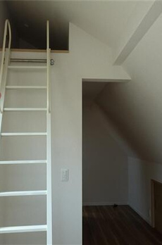 グランド中野本町２丁目戸建 