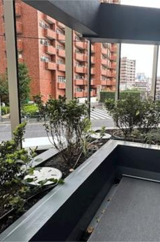 ＺＯＯＭ新宿御苑前 