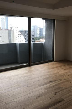 ロイヤルタワー春日 