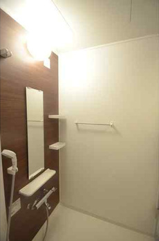 ＡＭＰＨＩＯＮ 