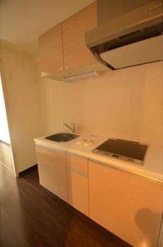 ＡＭＰＨＩＯＮ 