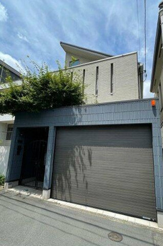 渋谷区上原２丁目戸建て 