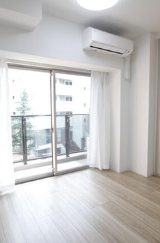Ｒｅｖｅ　Ｃｉｔｙ　Ｓｅｎｄａｇａｙａ 