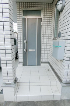 中央町２丁目テラスハウス 