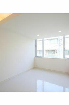 Ｋ　ＦＬＡＴ　ＴＡＫＡＮＡＷＡ 