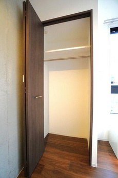 ＴＲＡＤＩＳ池袋本町 