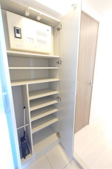 フェルクルールプレスト町屋駅前 