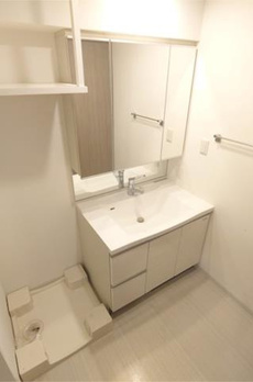 フェルクルールプレスト町屋駅前 