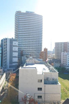 フェルクルールプレスト町屋駅前 