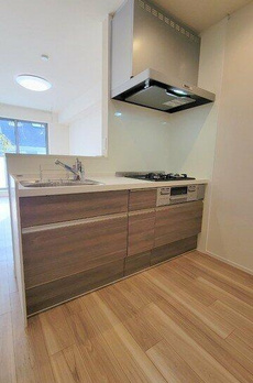 部屋番号：２０３ 