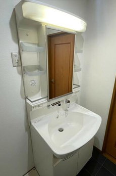 広尾ユタカタワーズ 