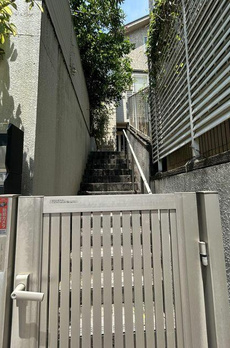 神山町テラスハウス 
