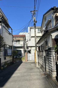 東和四丁目仮住まい貸家 