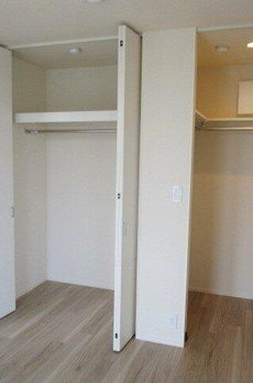 部屋番号：３０３ 
