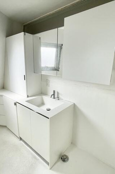 五本木３丁目戸建 