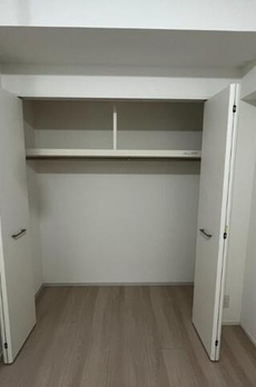 ＴＨＥ　ＲＯＯＭ 