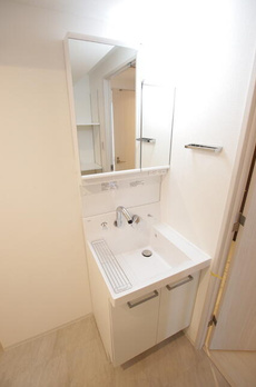 Ｊｅｗｅｌ　Ｃｏｕｒｔ　東日暮里 