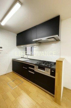 北沢４丁目戸建 
