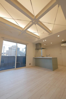 ＦＵＪＩ　ＨＯＵＳＥ 