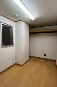 ハイヴィレッジ上池袋　１０１ 