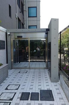 ウェルスクエアイズム下北沢ＥＡＳＴ 